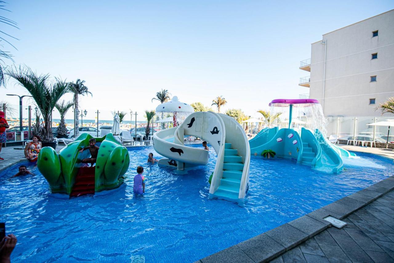 Apartment Katrina - Alezzi Beach - Sea View 那沃达利 外观 照片