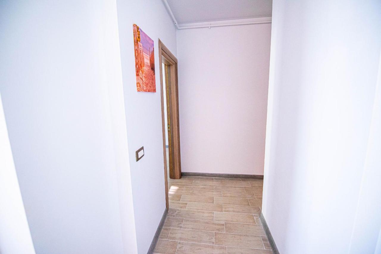 Apartment Katrina - Alezzi Beach - Sea View 那沃达利 外观 照片